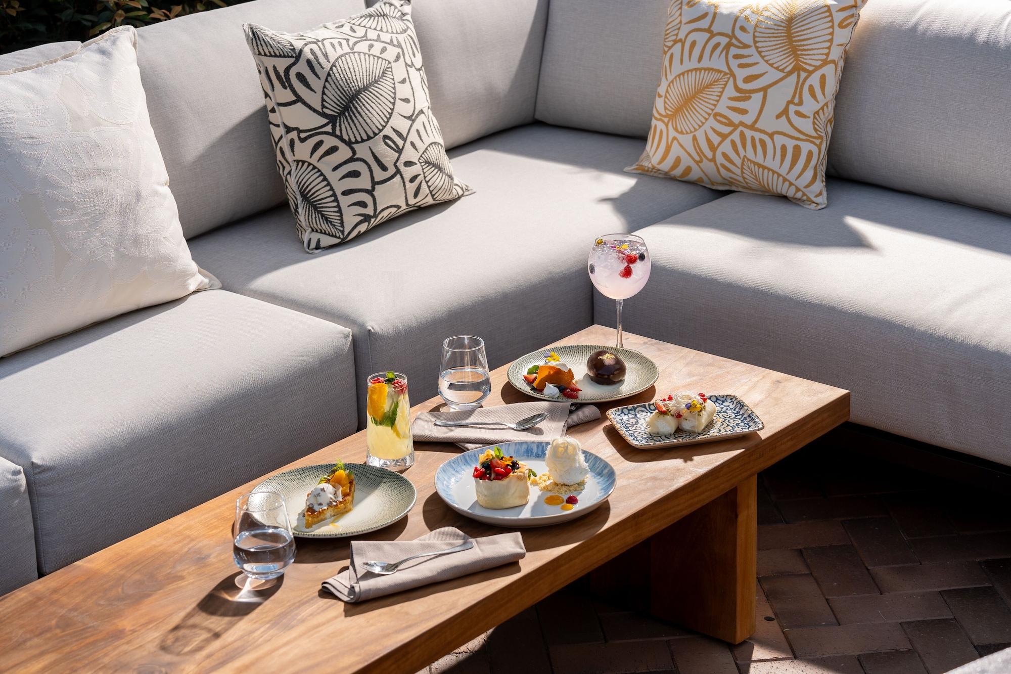 Restaurant JW Marriott Bucharest Grand Hotel