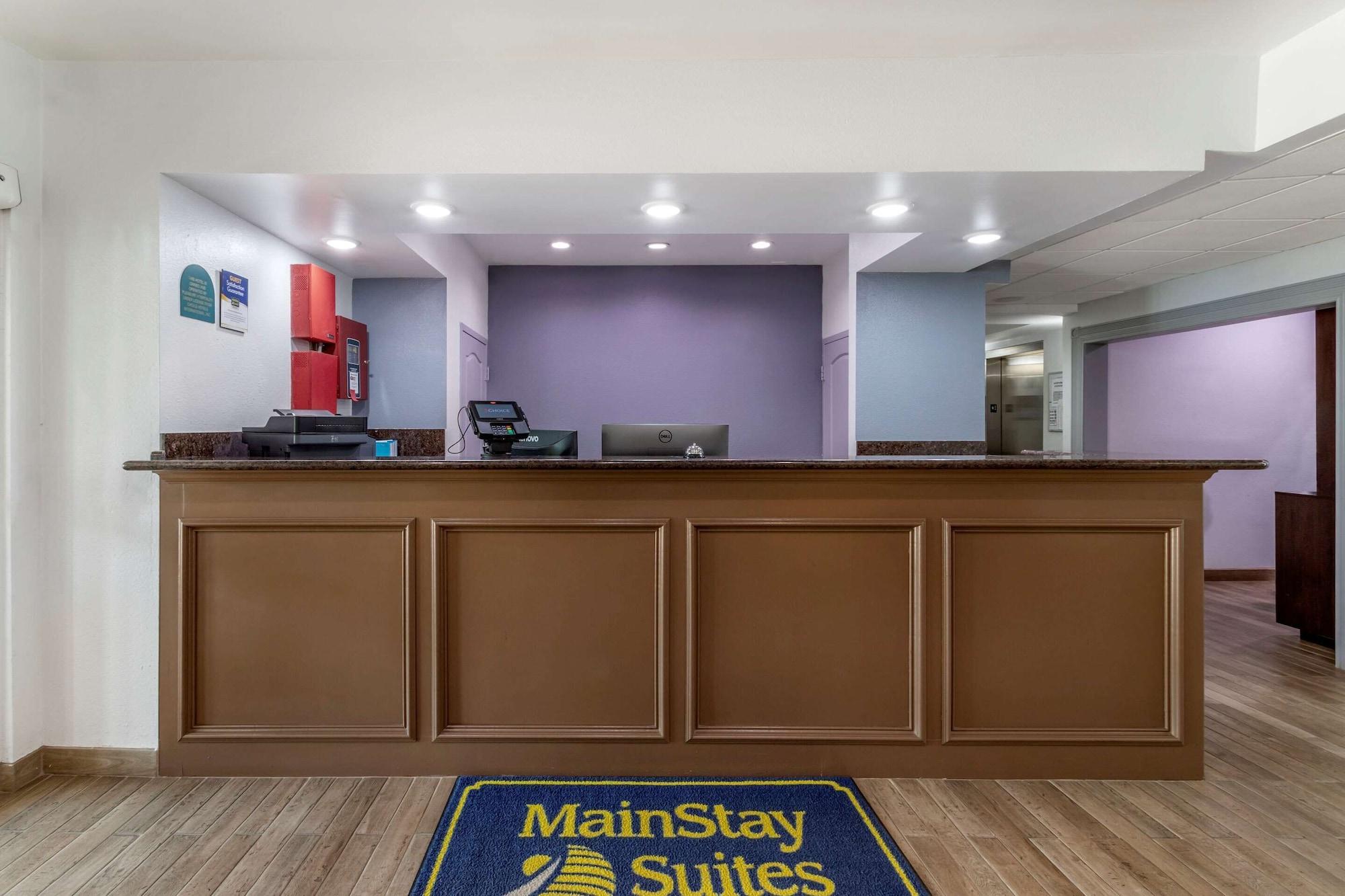 Vista Lobby MainStay Suites Port Arthur - Beaumont South