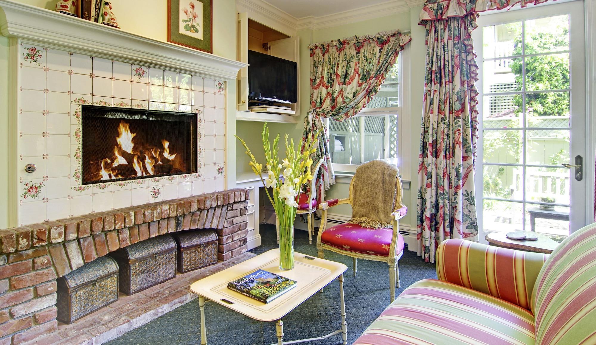 Comodidades del Alojamiento Inn at Depot Hill
