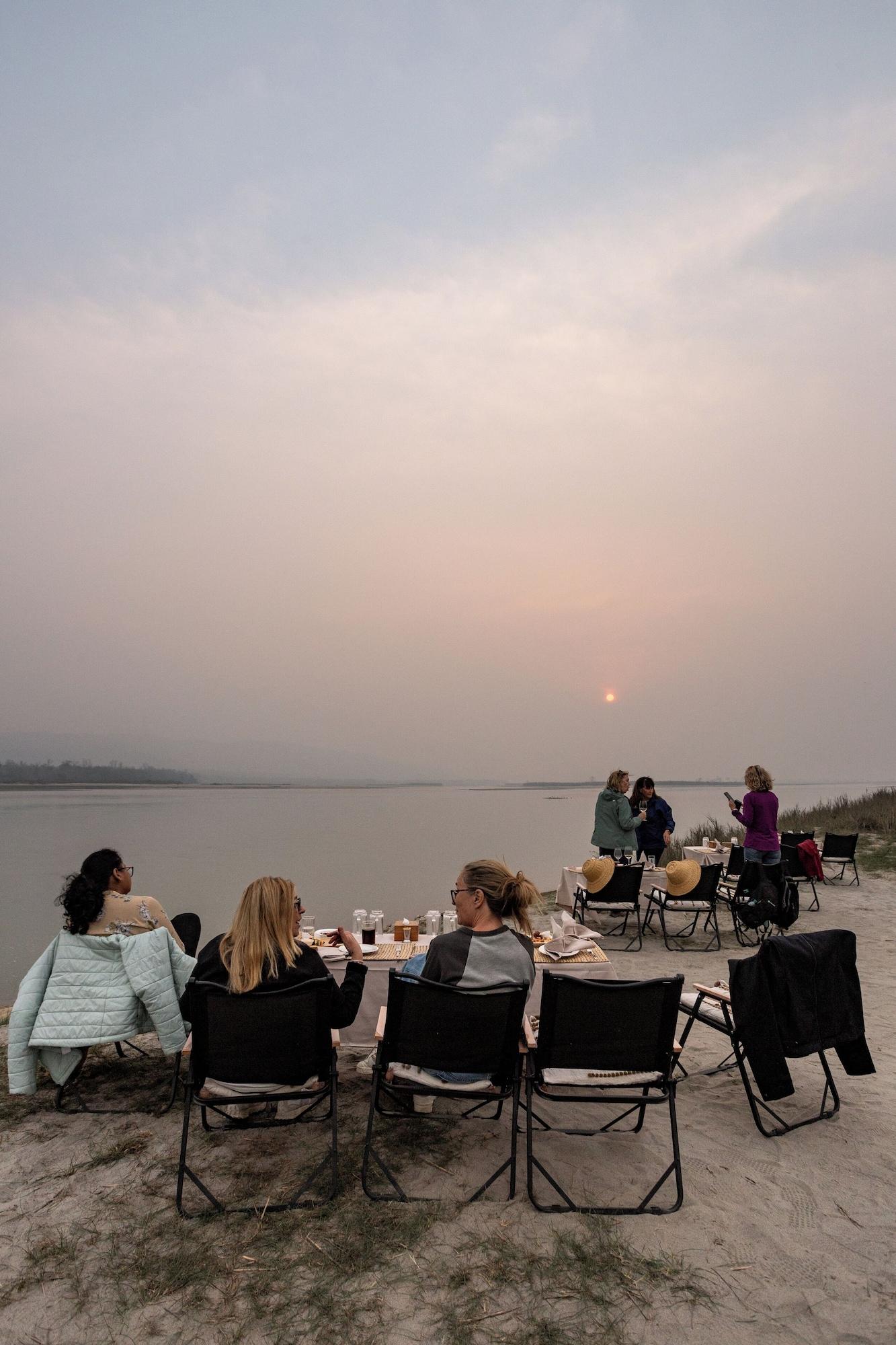 Playa Sanctuary-Chitwan National Park