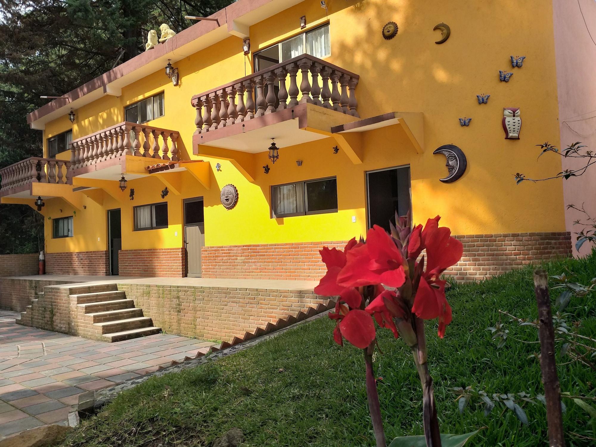 Varios Villa Monteli Suites