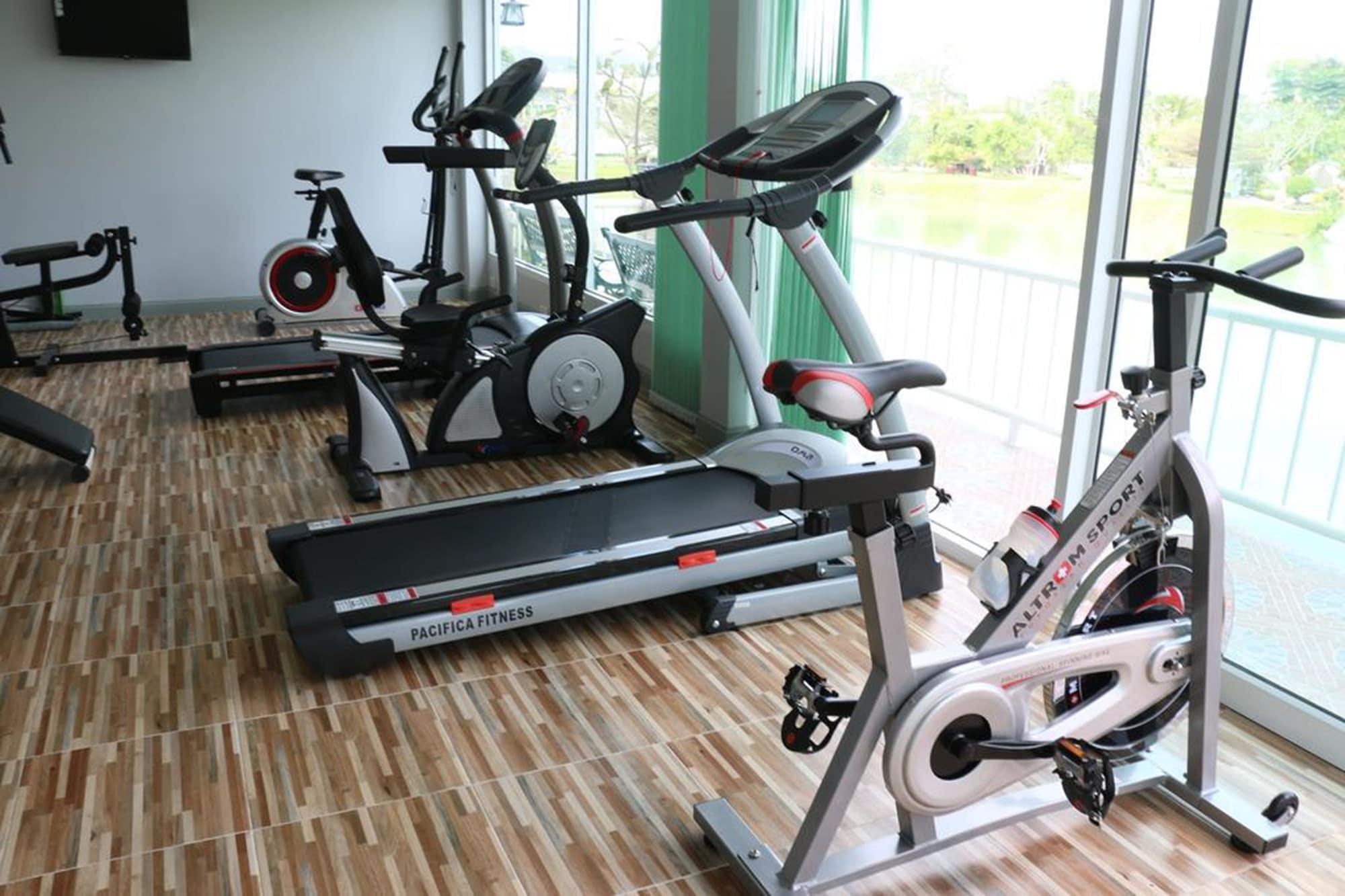 Gimnasio Rai Fahpratan Home and Garden