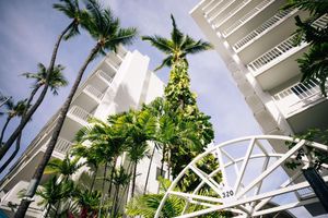 Paquete - Oasis Hotel Waikiki