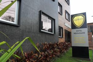 Alojamiento - Lord Hotel