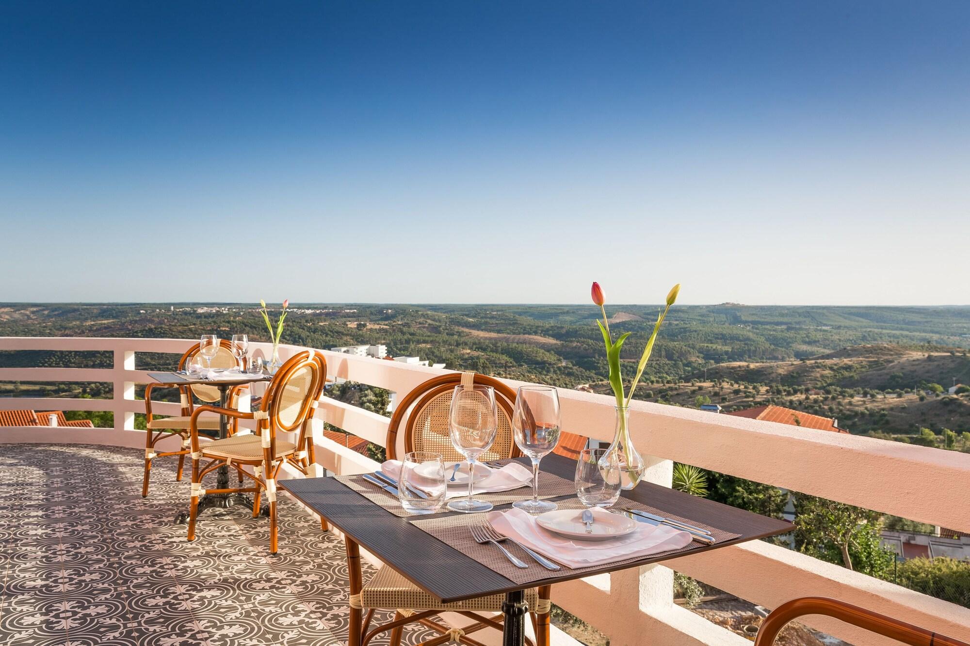Restaurant Luna Hotel Turismo