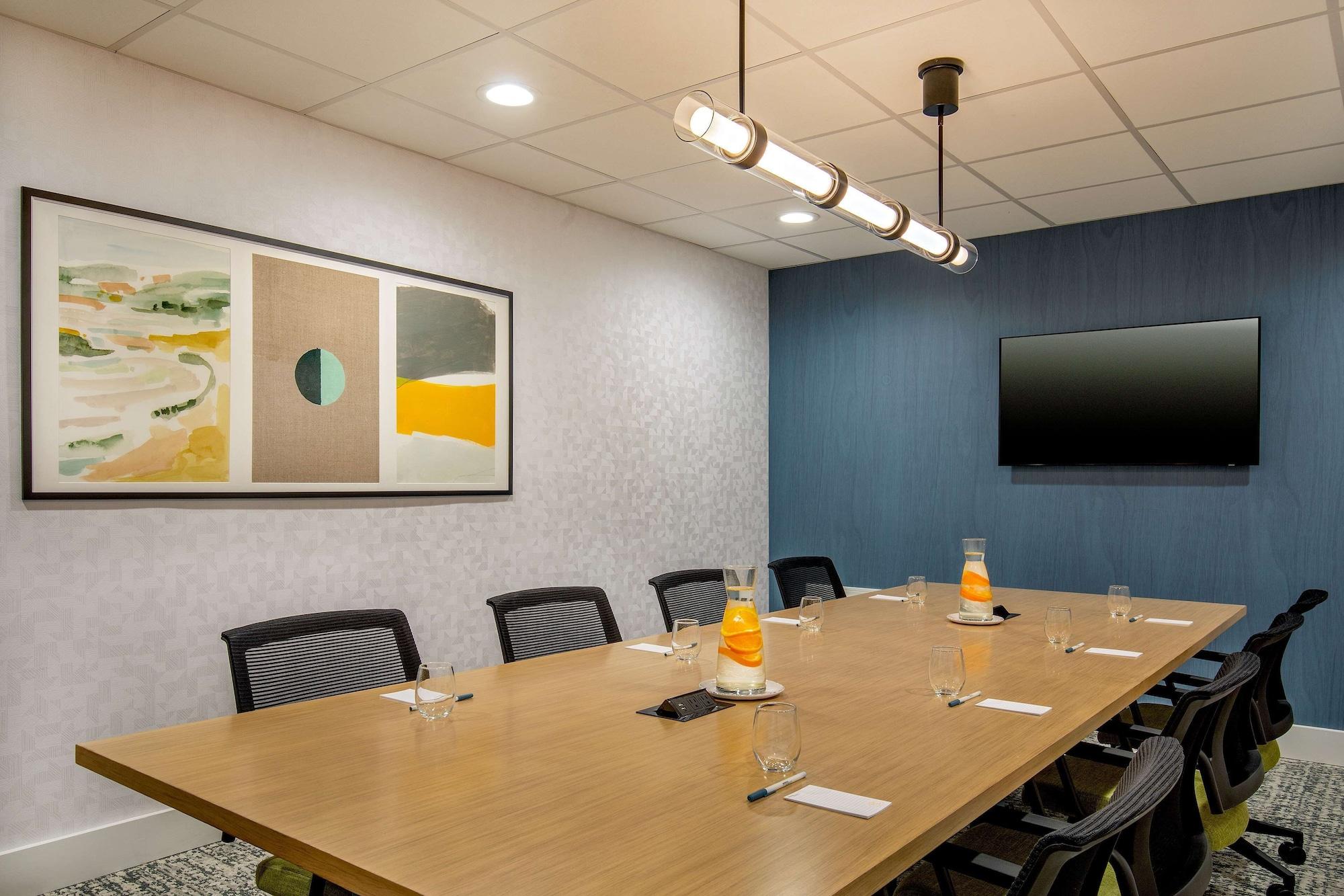 Sala de Reuniones Sonesta Select Boston Foxborough Mansfield