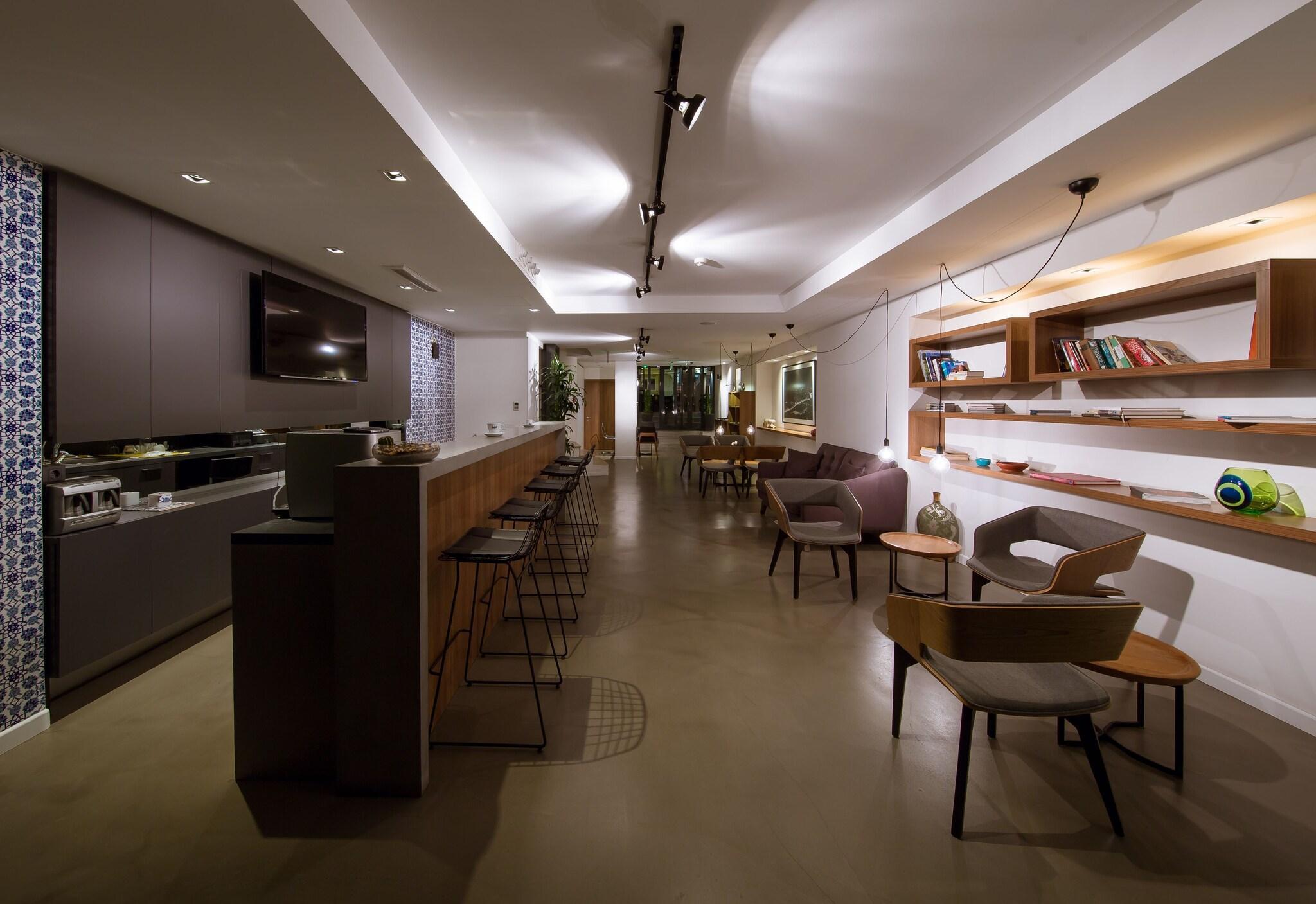 Bar/Salón Hotel Alilass