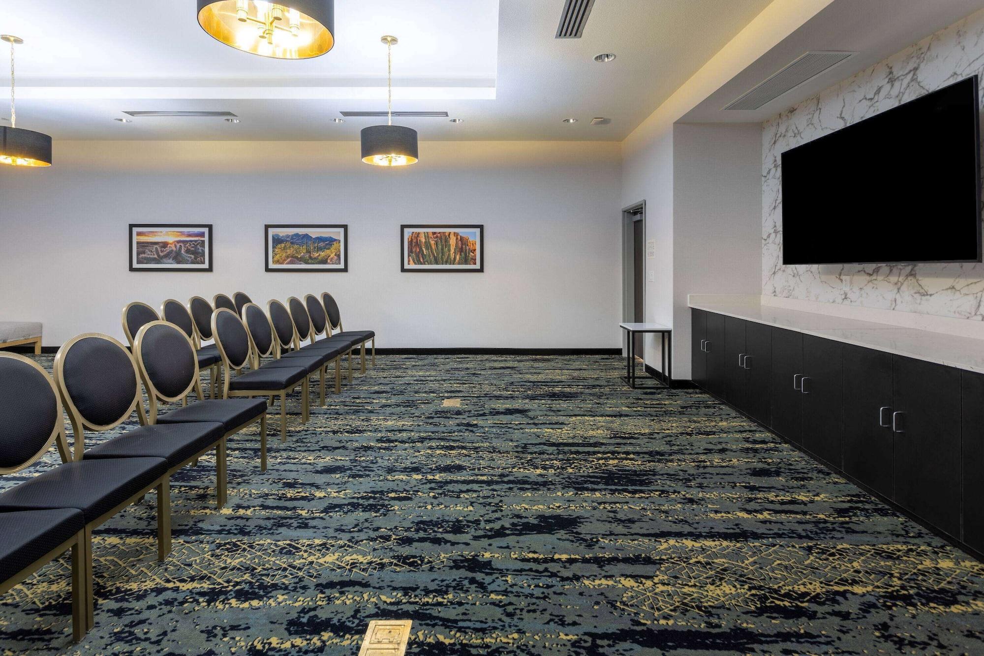 Sala de Reuniones La Quinta Inn & Suites by Wyndham Maricopa - Copper Sky