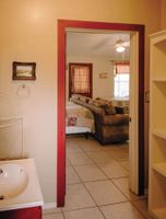 Renta temporal - The Uvalde Side - Whiskey Mountain Duplex - Great Location!