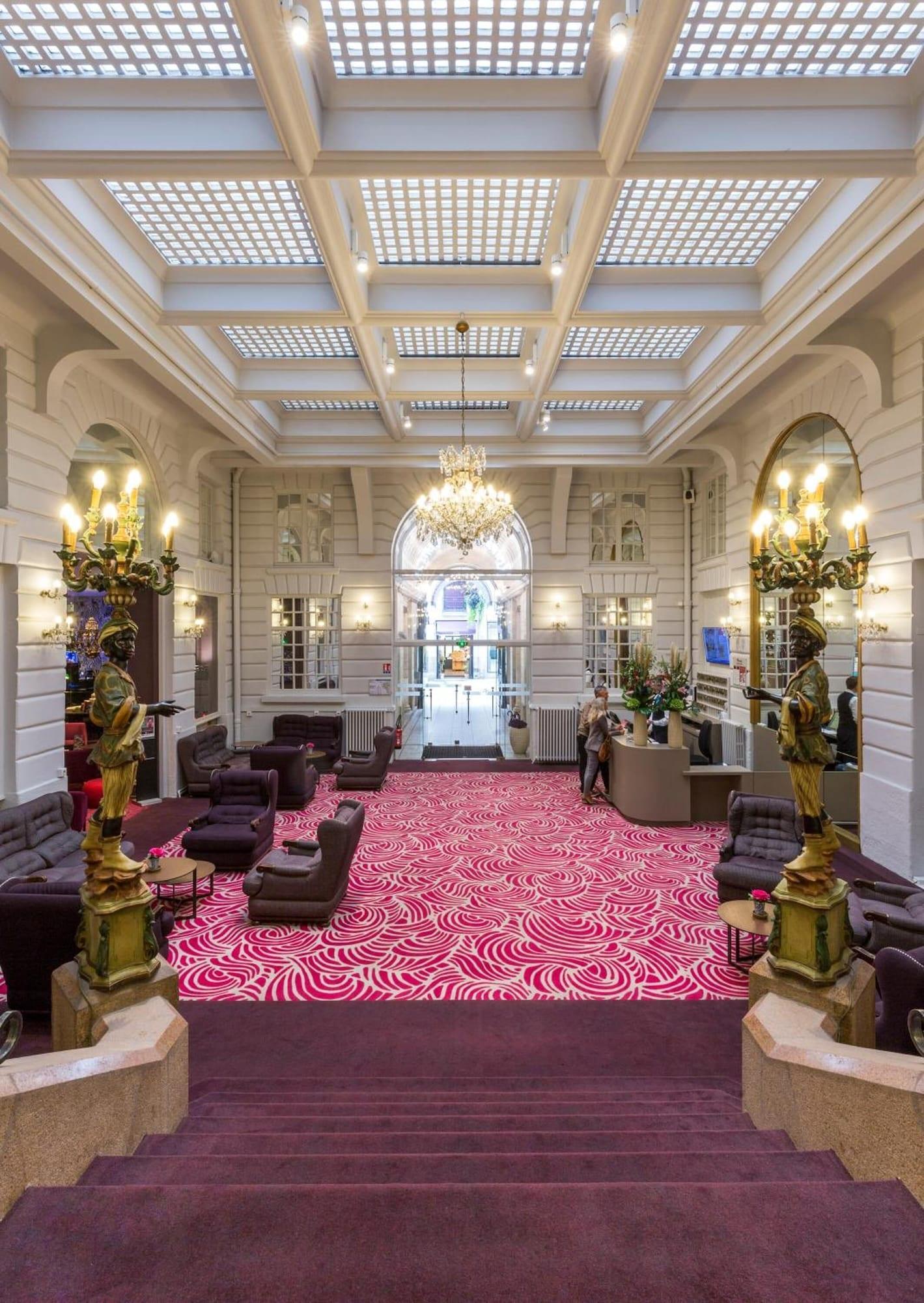 Vista Lobby Oceania Hôtel de France Nantes