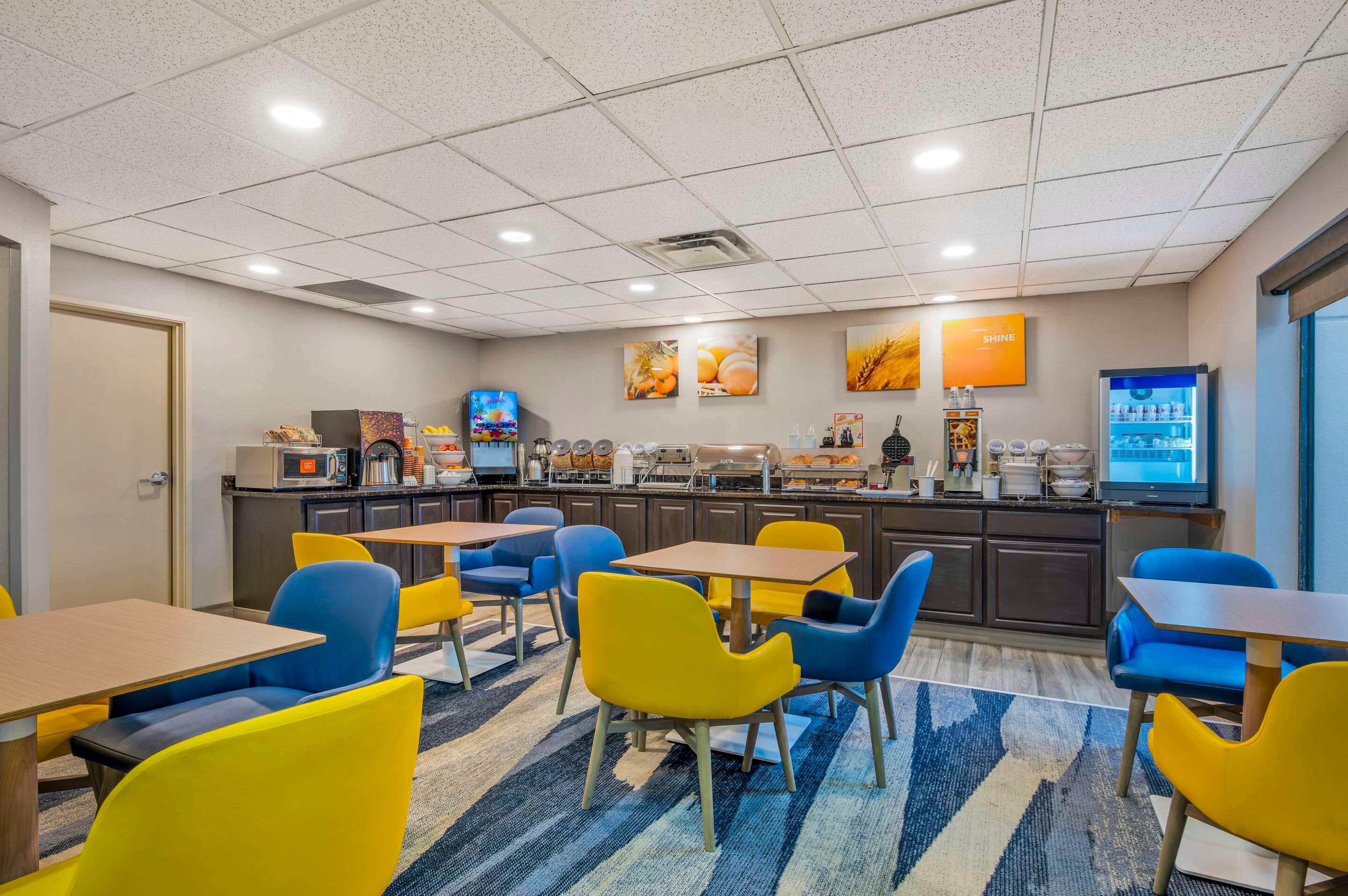 Restaurant Comfort Inn Airport Turfway Road