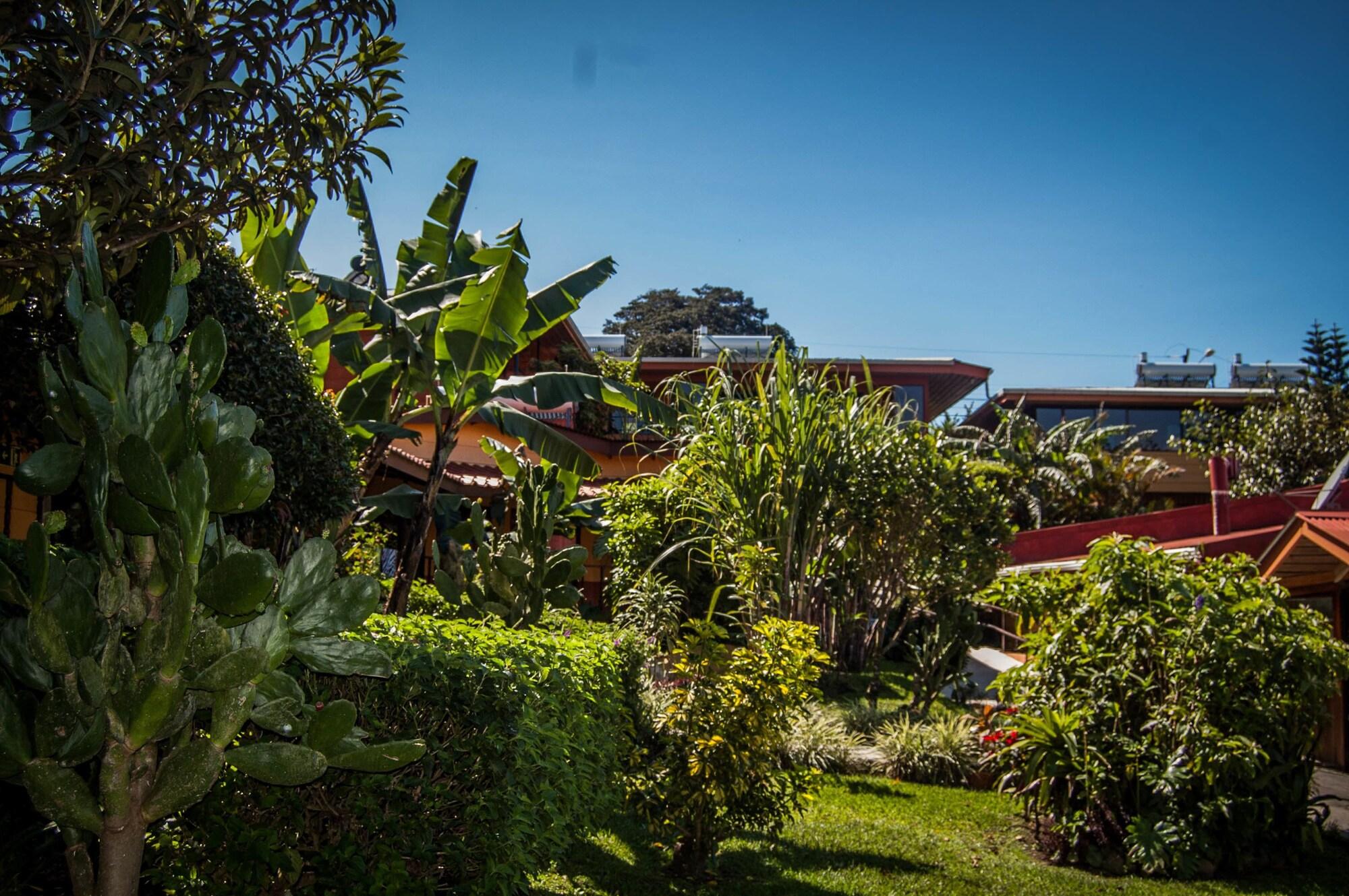 Vista Exterior Hotel Cipreses