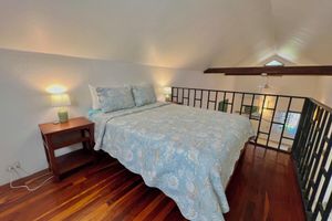 Alquiler Vacacional - Spacious beautiful Apartment, with pool in Tamarindo, only steps from the beach.