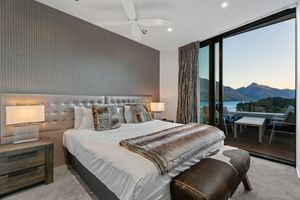 Renta temporal - Chic Central Penthouse & Spa by Staysouth