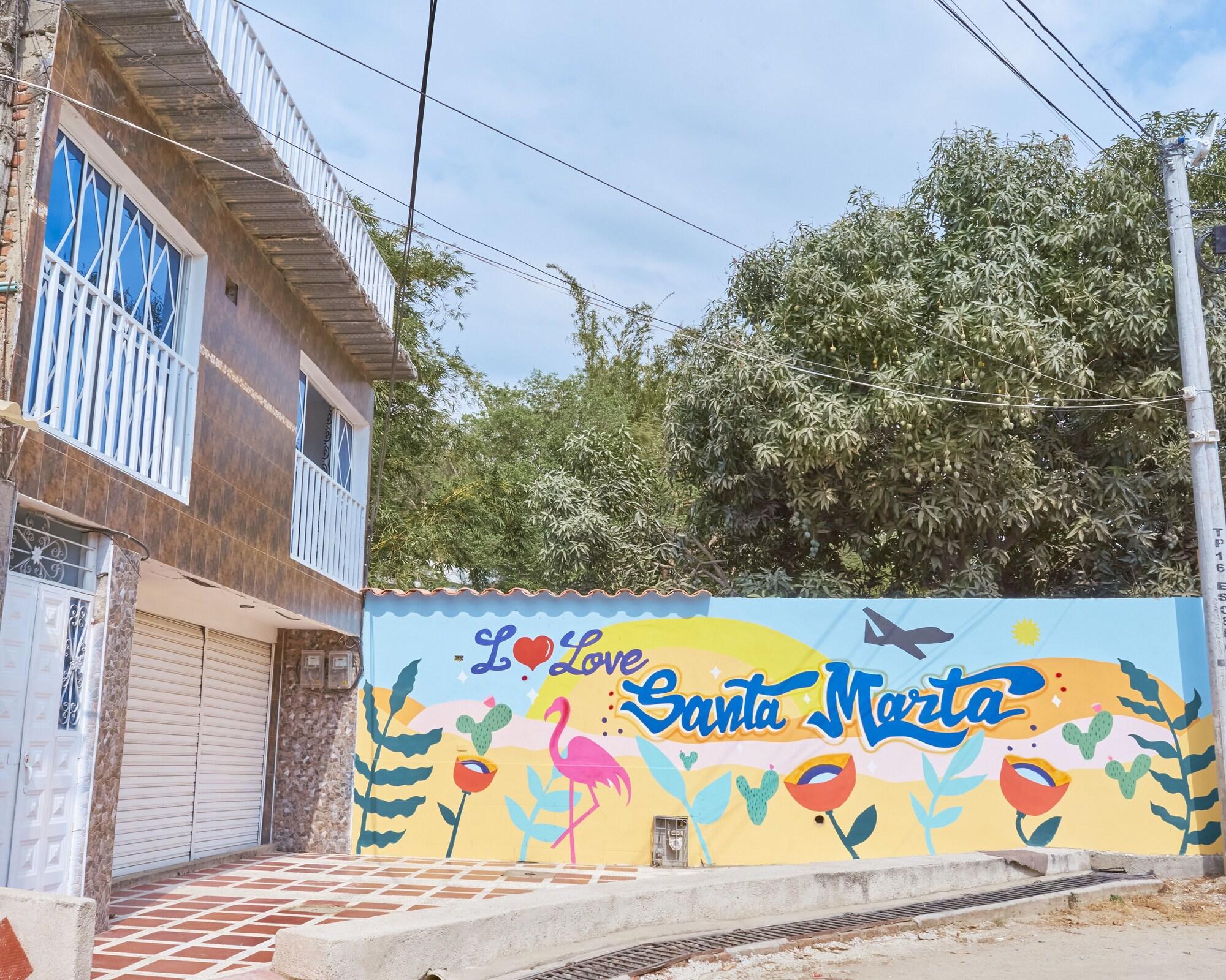 Vista Exterior Hostal ISABELLA