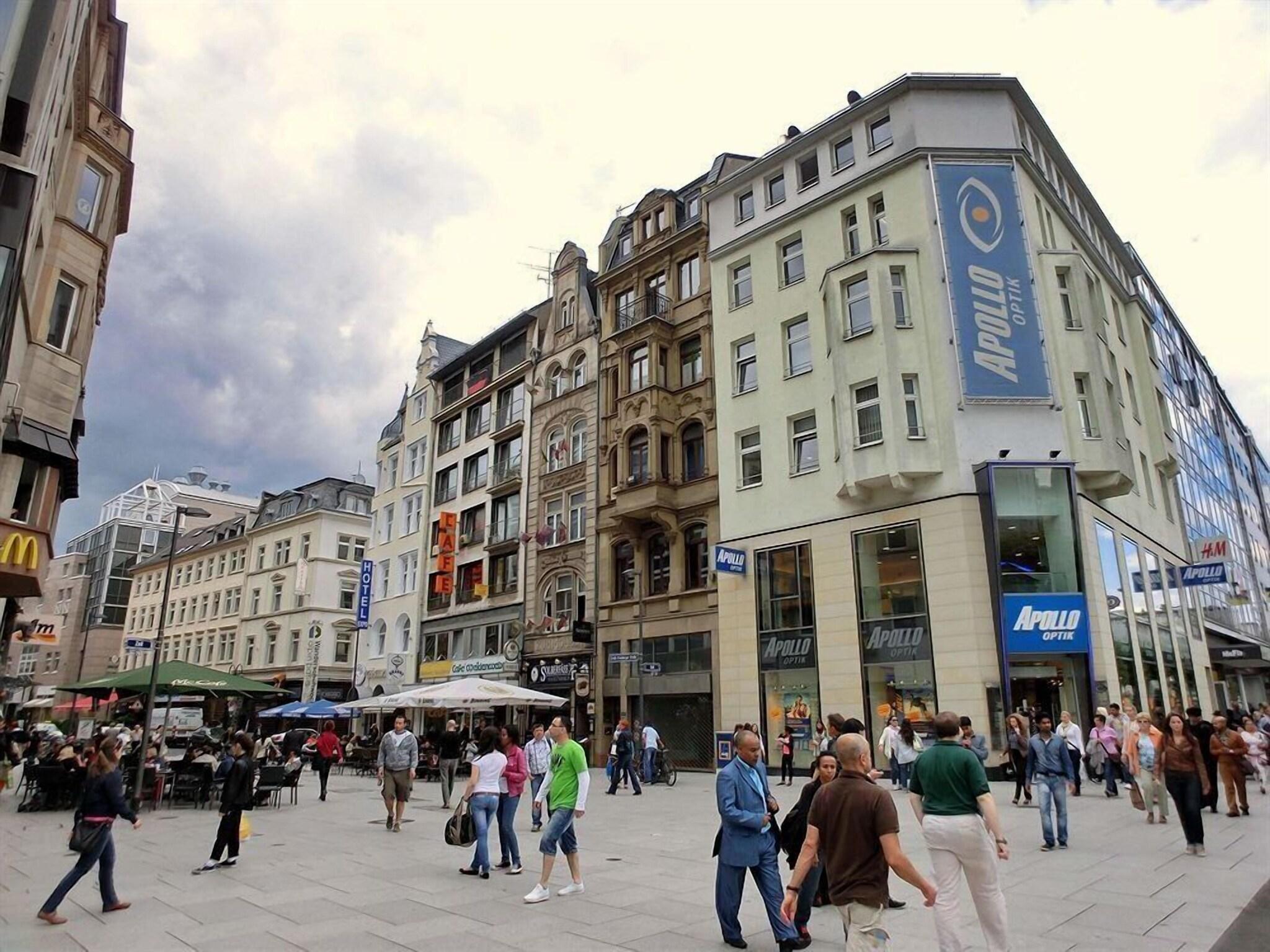 Vista Exterior Hotel Expo Frankfurt City Centre