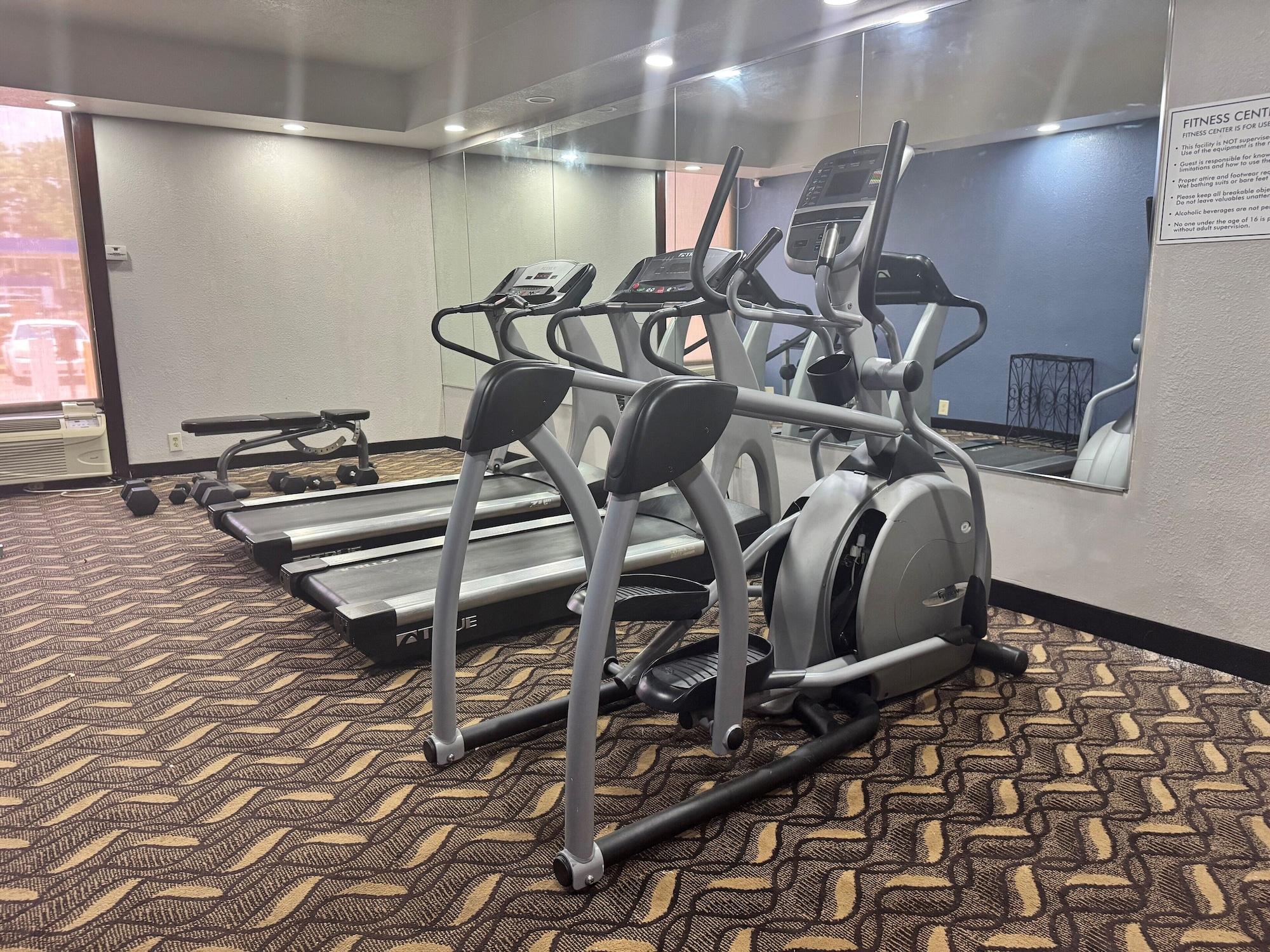 Gimnasio AmericInn by Wyndham Memphis East