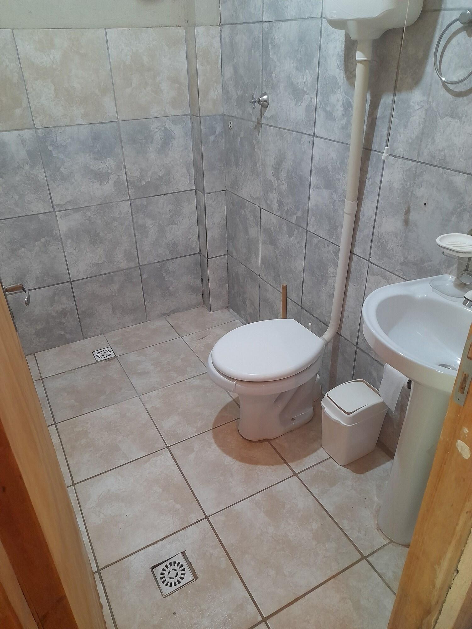 Equipamiento de Habitación Valeria