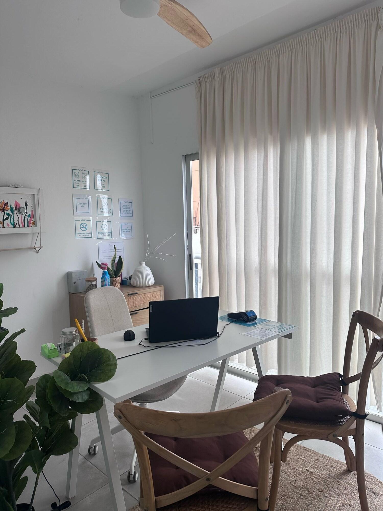 Varios Cisne by Nest Hostel