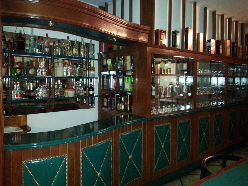 Bar/Salón Hotel Regency