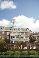 Alojamiento - Molly Pitcher Inn