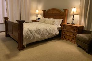 Alquiler Vacacional - Winter Wonderland Getaway. Whole home with private entrance, yard, parking.