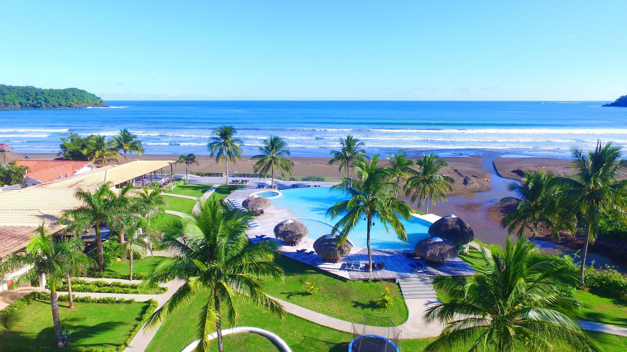 Vista Exterior Playa Venao Hotel Resort