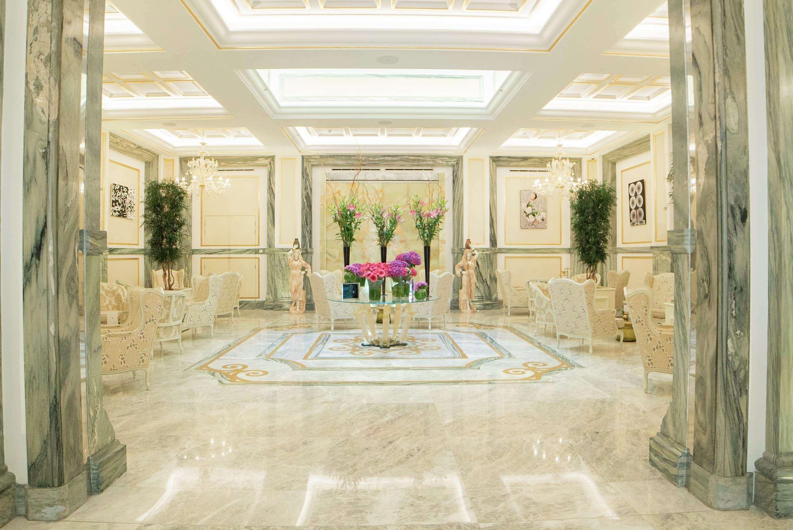 Vista Lobby Aleph Rome Hotel Curio Collection by Hilton