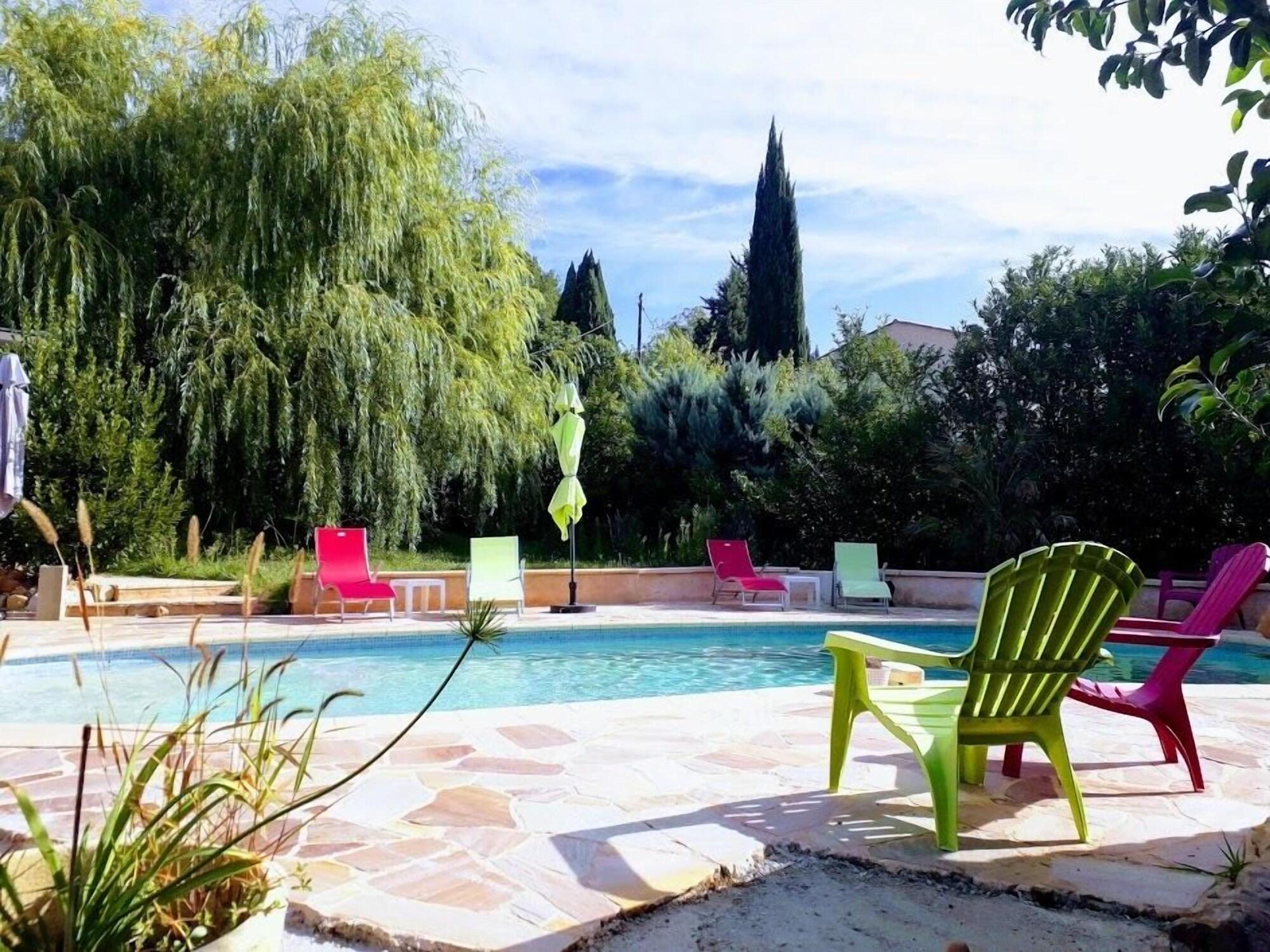 Vista Exterior Villa Lei Rigau