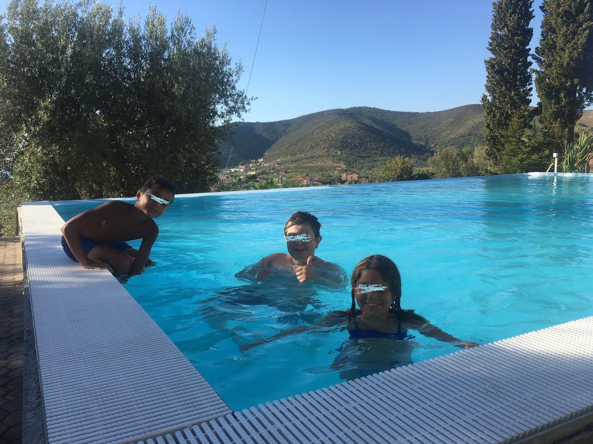 Varios Residence Serrone