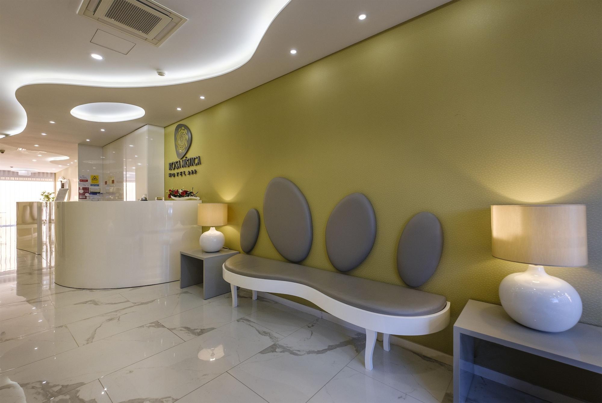Vista Lobby Hotel Rosa Mística by Umbral