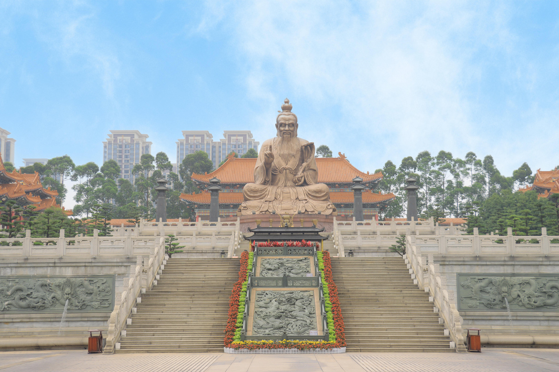 Vista Exterior Crowne Plaza Guangzhou Huadu by IHG