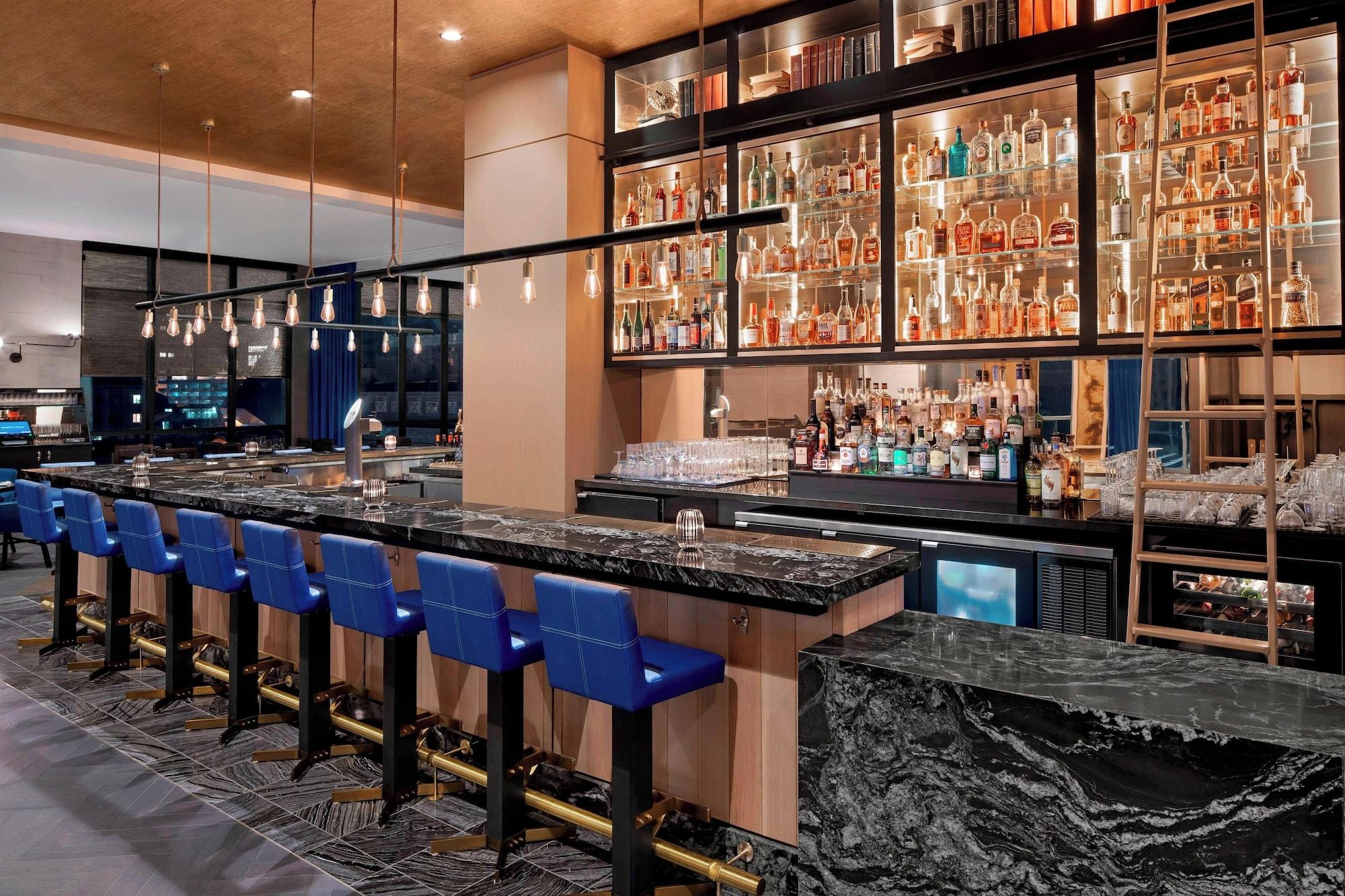 Bar/Salón The Oaklander Hotel, Autograph Collection