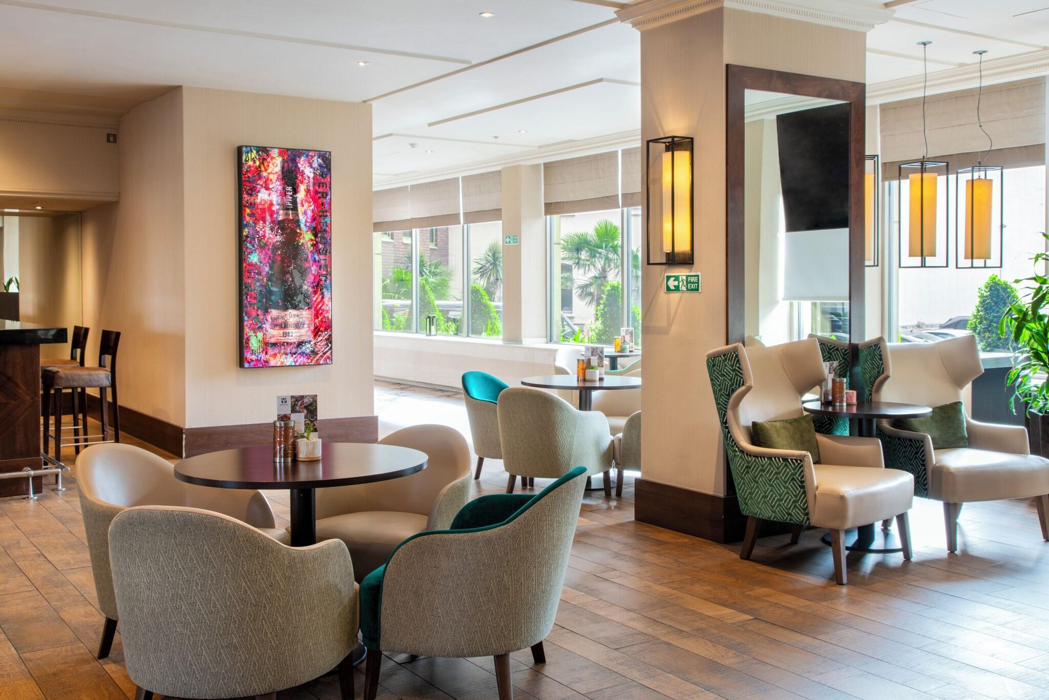 Bar/Salón Danubius Hotel Regents Park