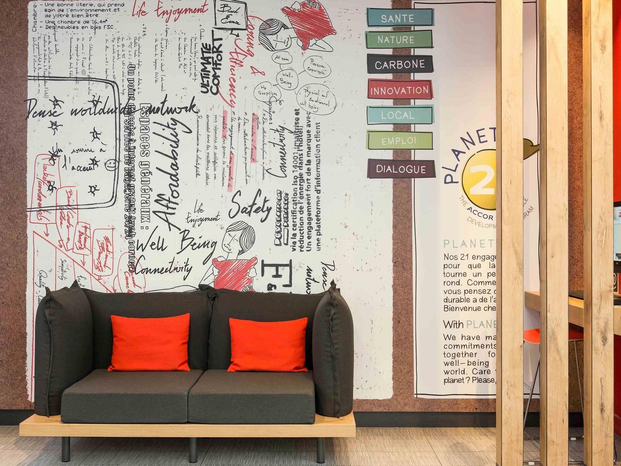 Hotel ibis Daumesnil Puerta Dorada