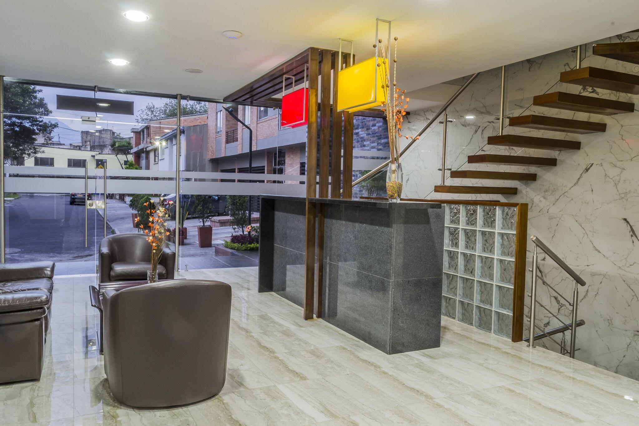 Vista Lobby Hotel Regency Boutique La Feria