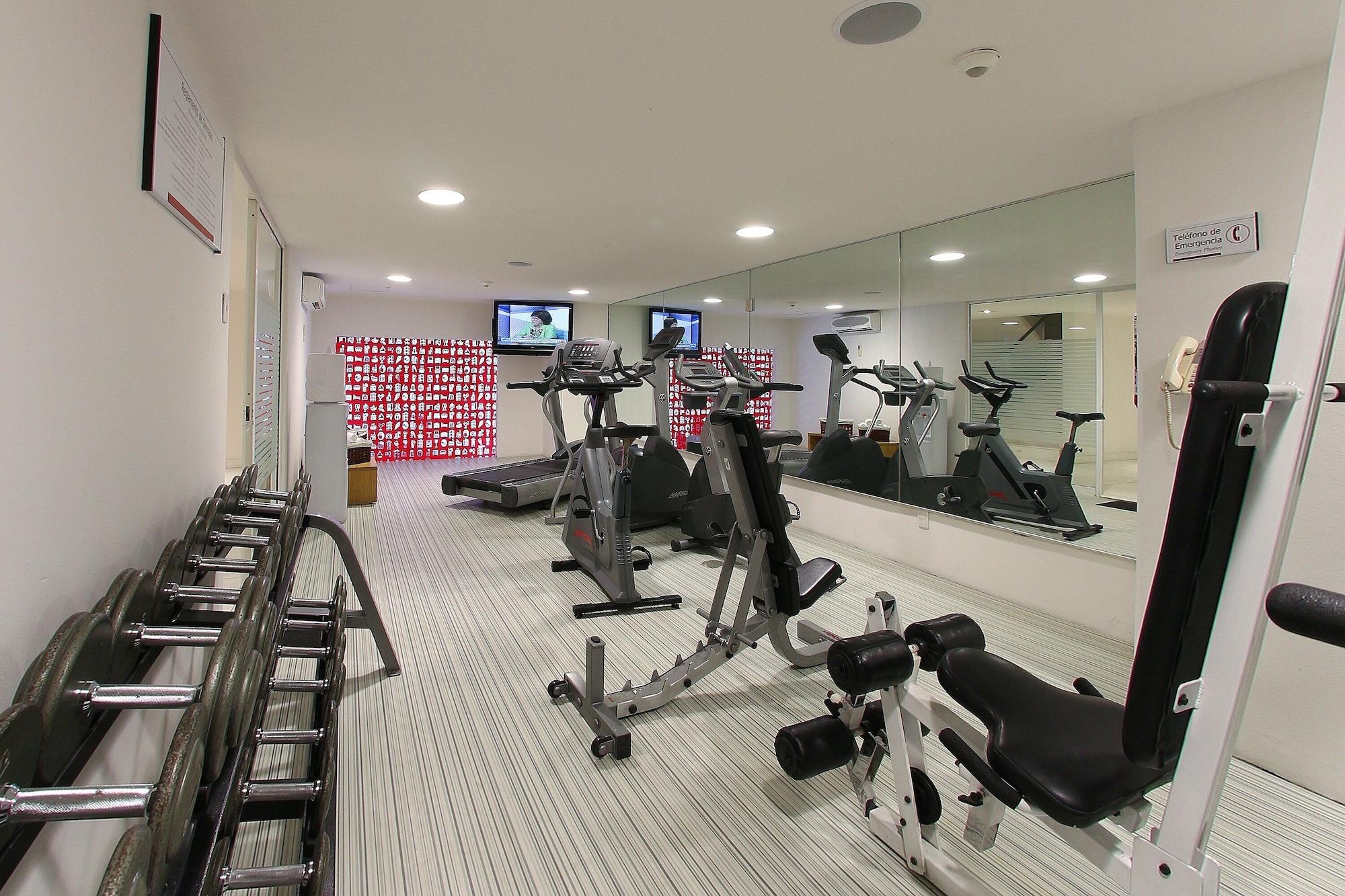 Gimnasio Fiesta Inn Express Naucalpan