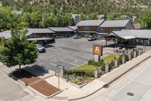 Alojamiento - Adventure Inn Durango