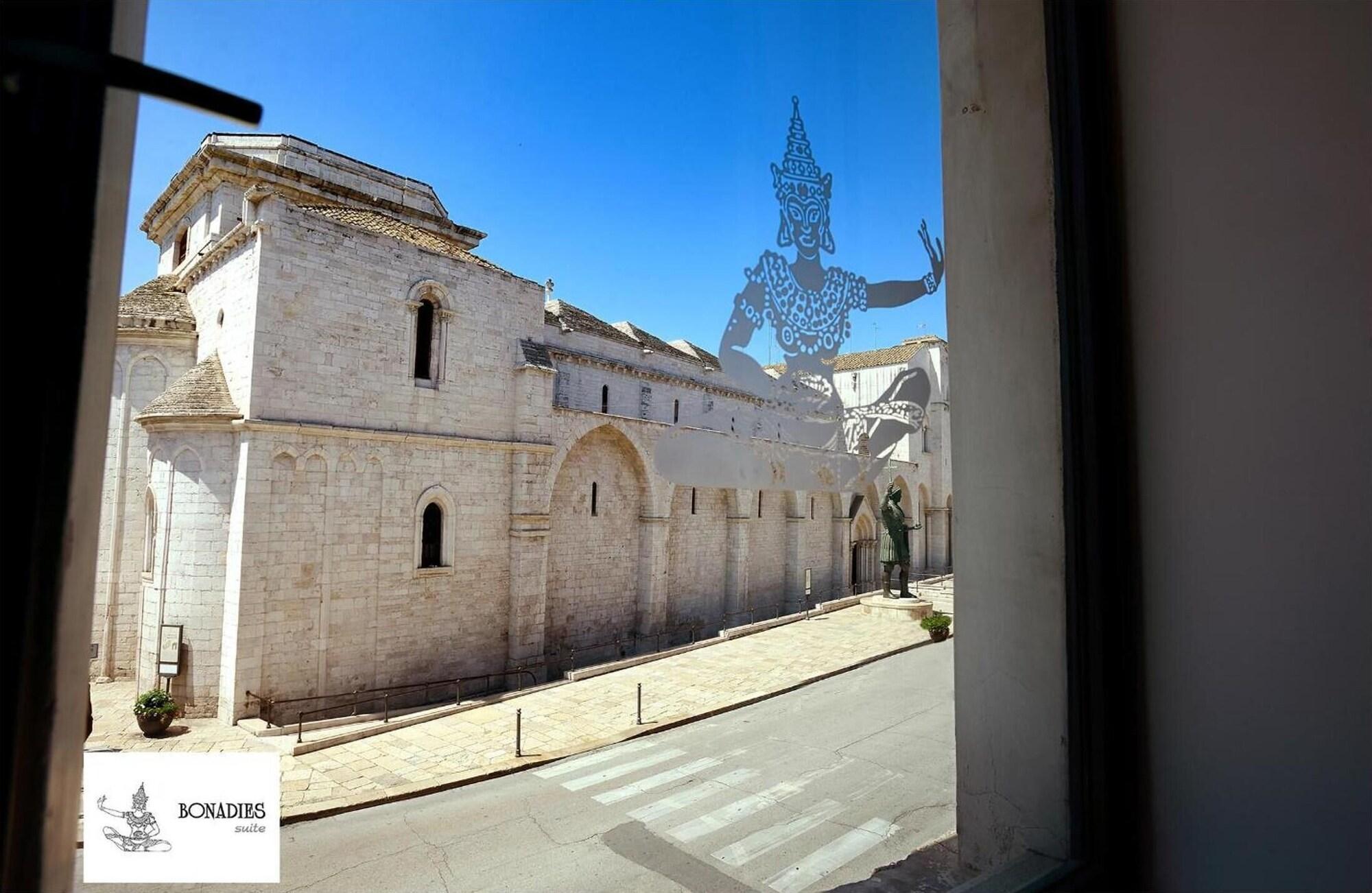 Vista Exterior Bonadies Suite