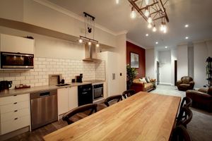 Alojamiento - Hokitika Fire Station Boutique Accommodation