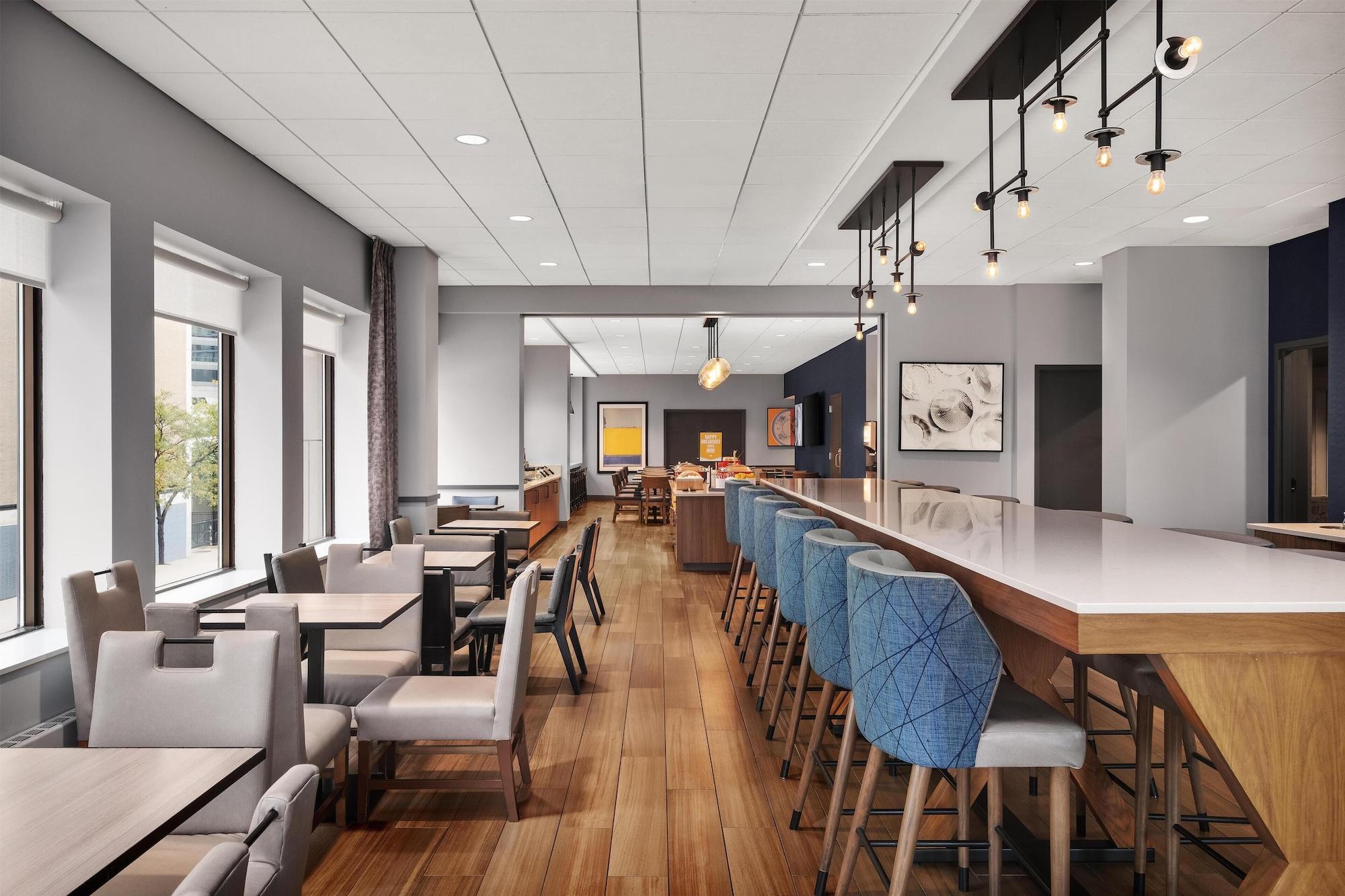 Restaurant Hampton Inn & Suites Chicago Downtown