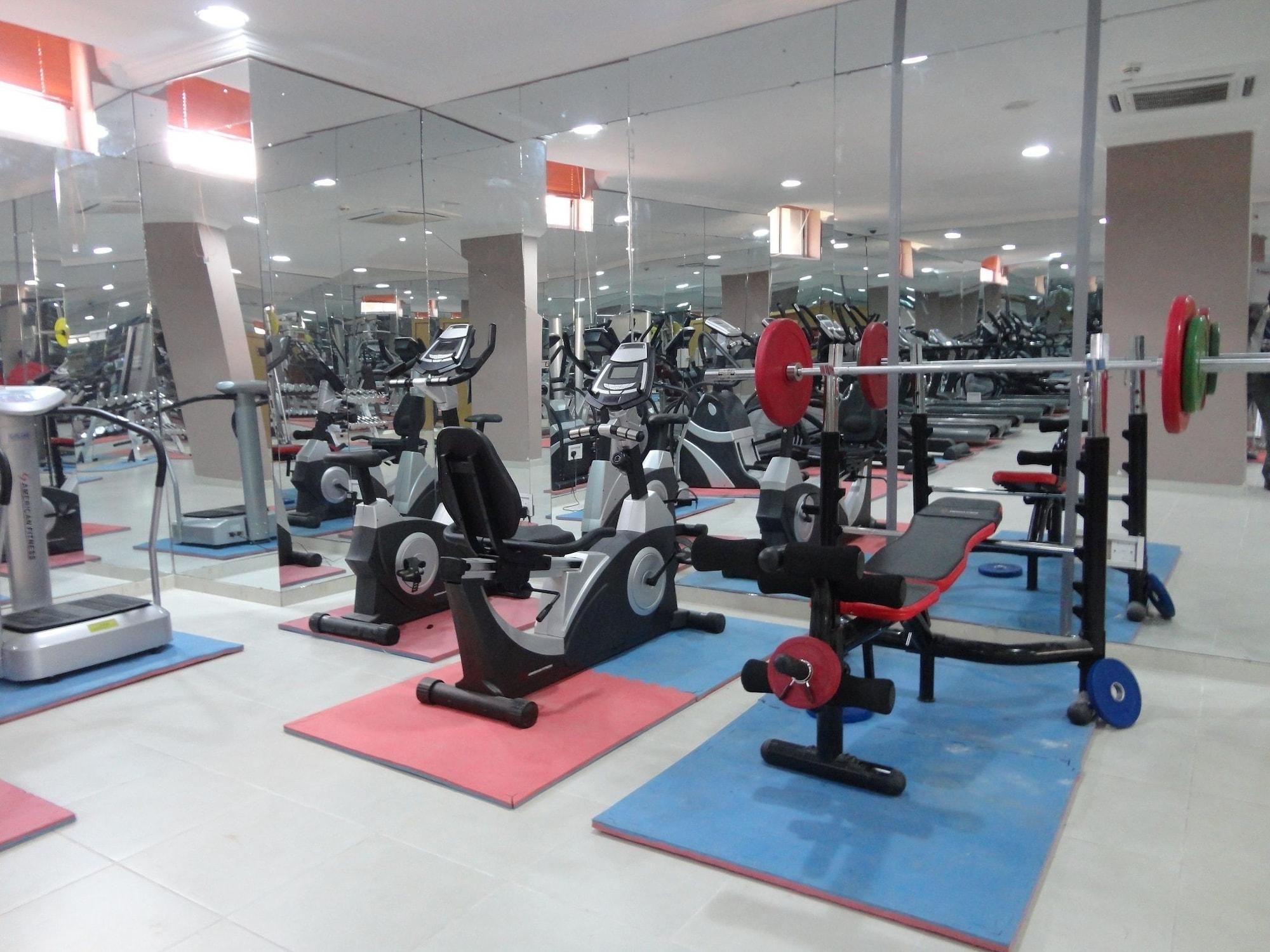 Gimnasio Best Western Plus Elomaz Hotel