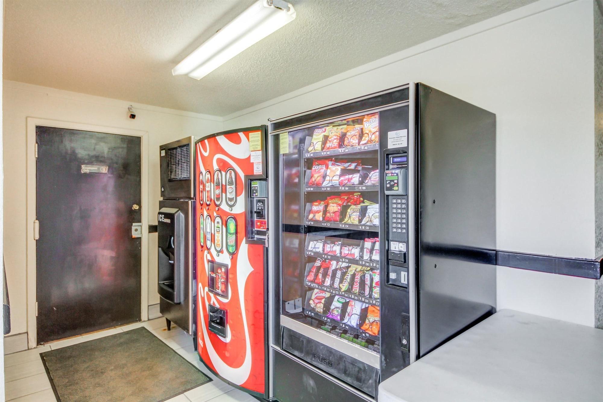 Instalaciones Recreativas Motel 6 Wichita, KS