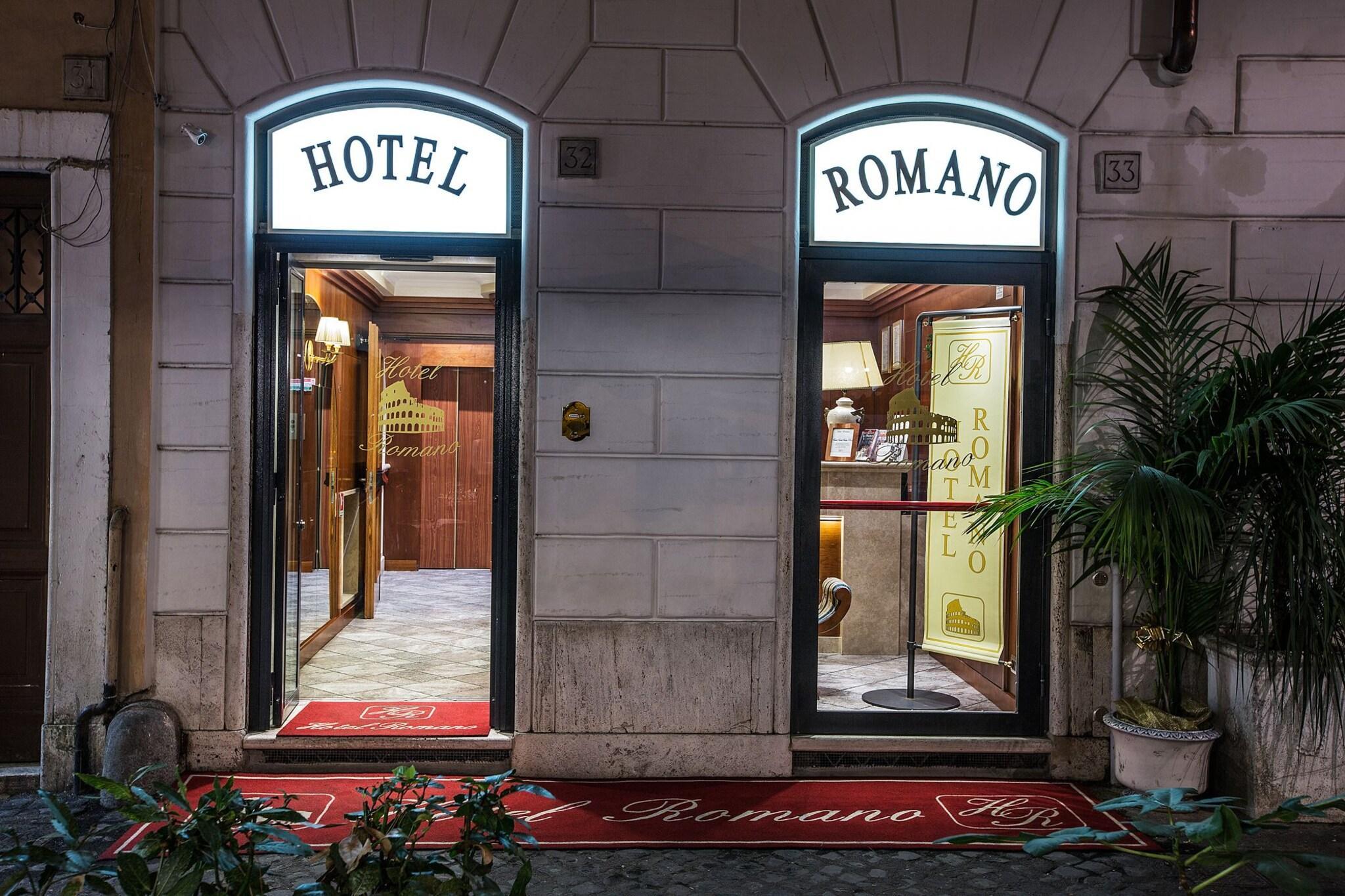 Vista Exterior Hotel Romano