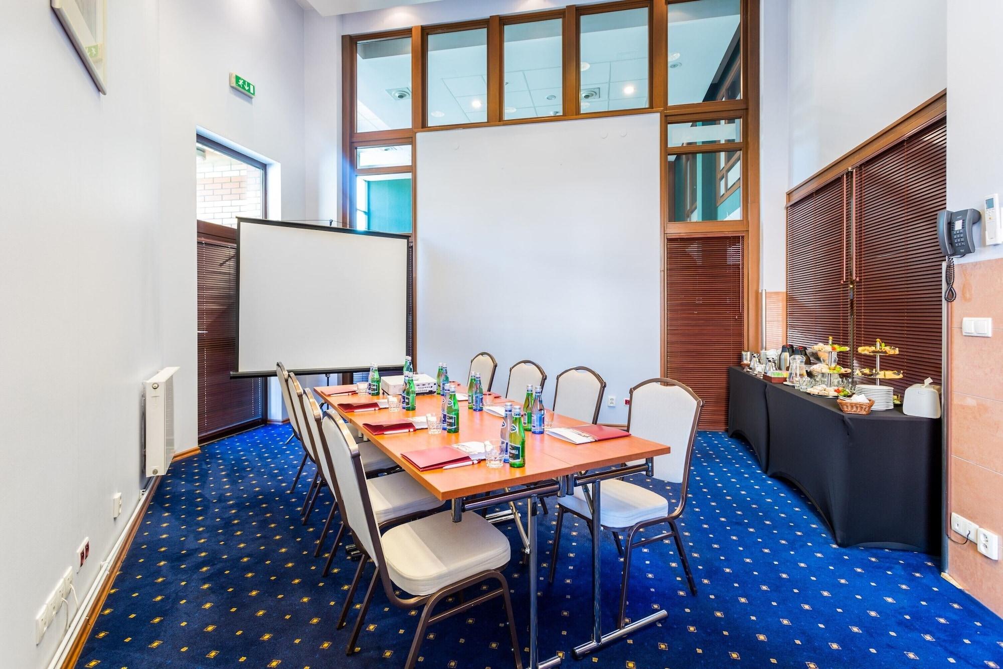 Sala de Reuniones Qubus Hotel Gorzow Wielkopolski