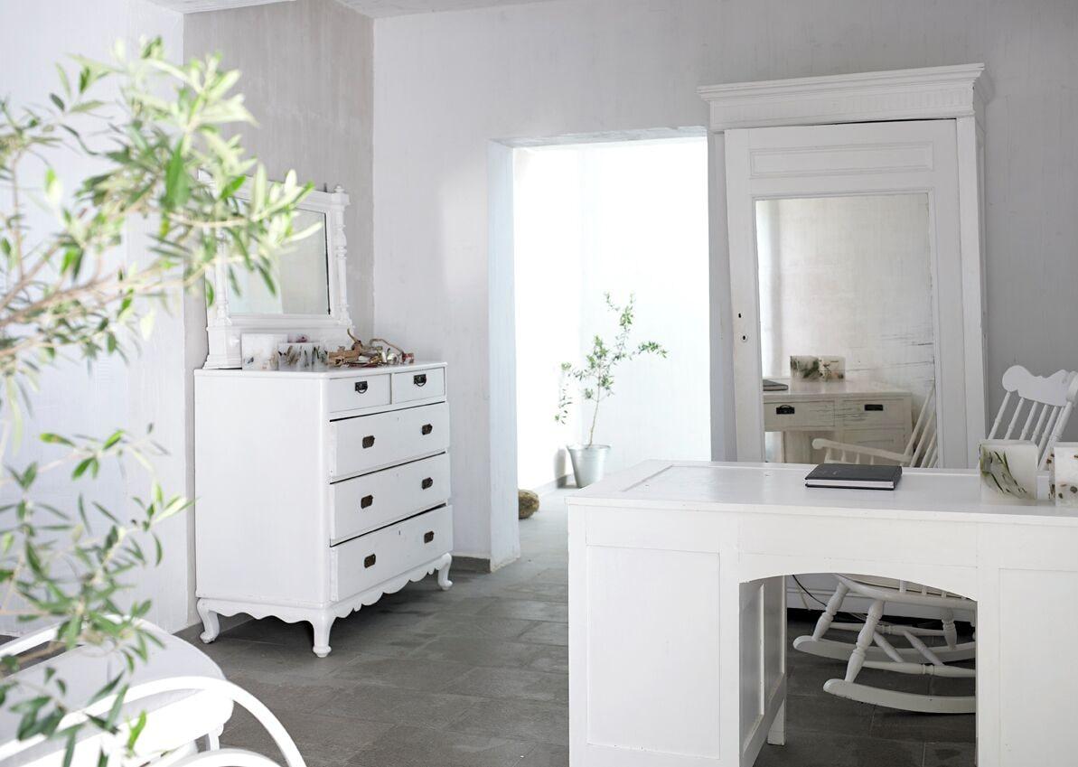 Vista Lobby Olivemare