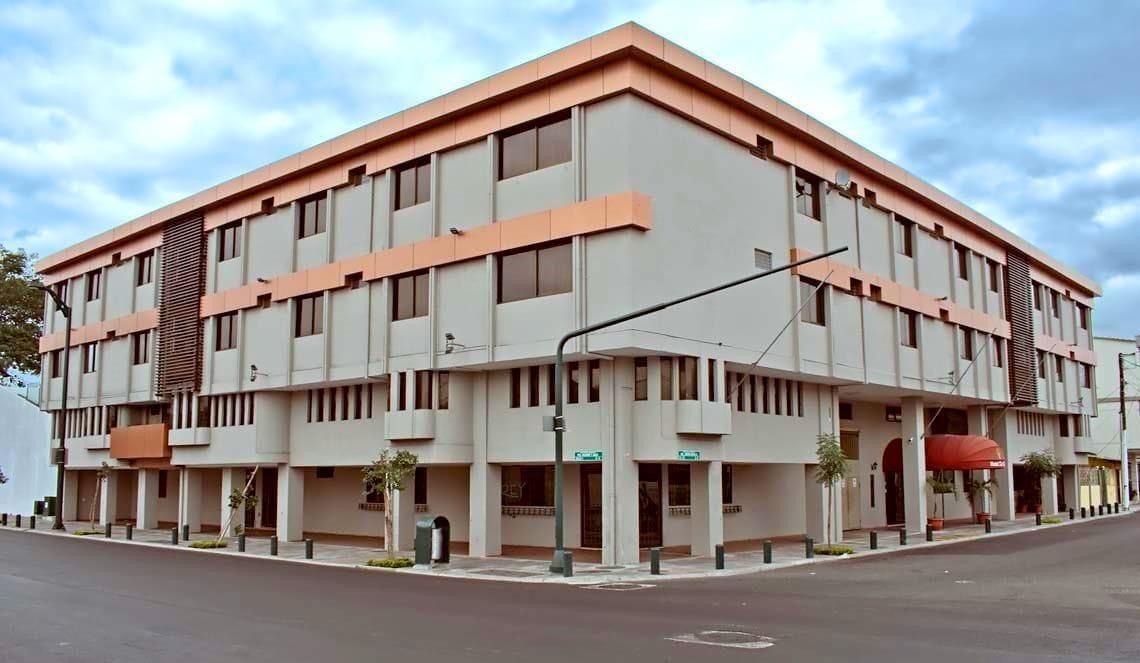 Vista Exterior Hotel del Rey