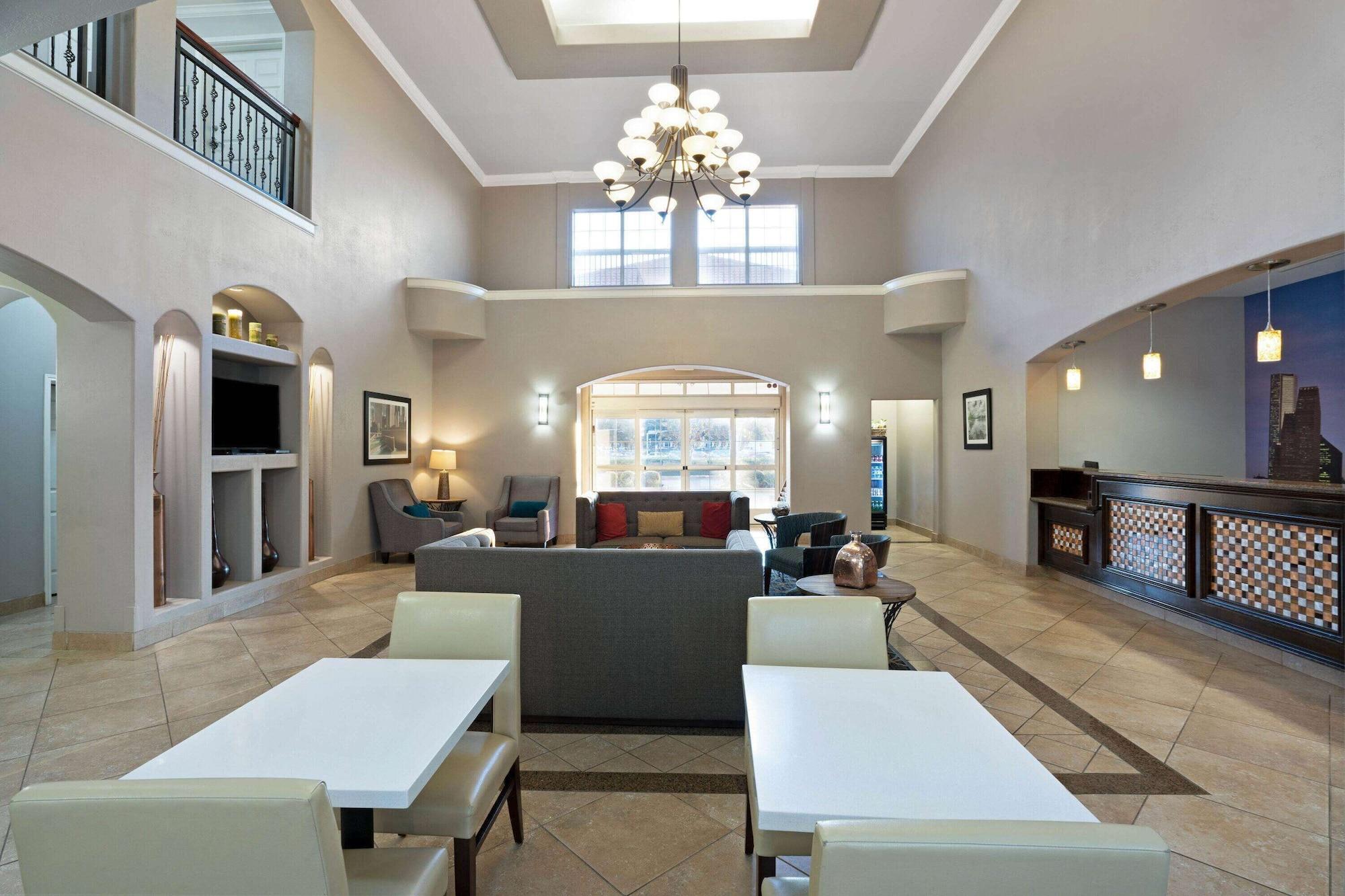 Vista Lobby Sonesta Essential Houston Westchase