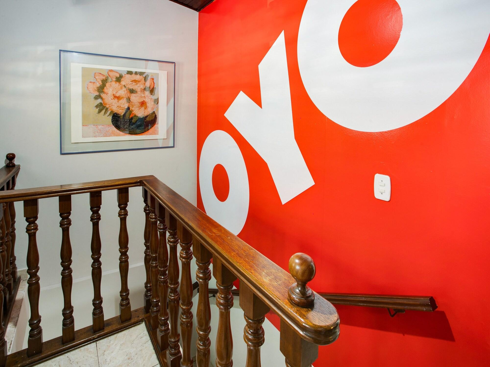 Vista Lobby OYO Pousada Classic