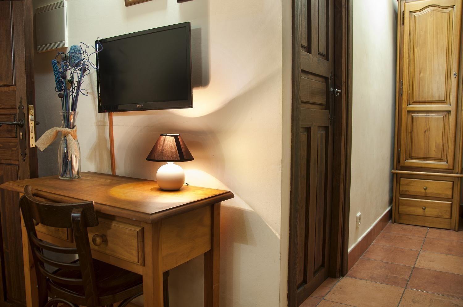 Equipamiento de Habitación Alfonso XII